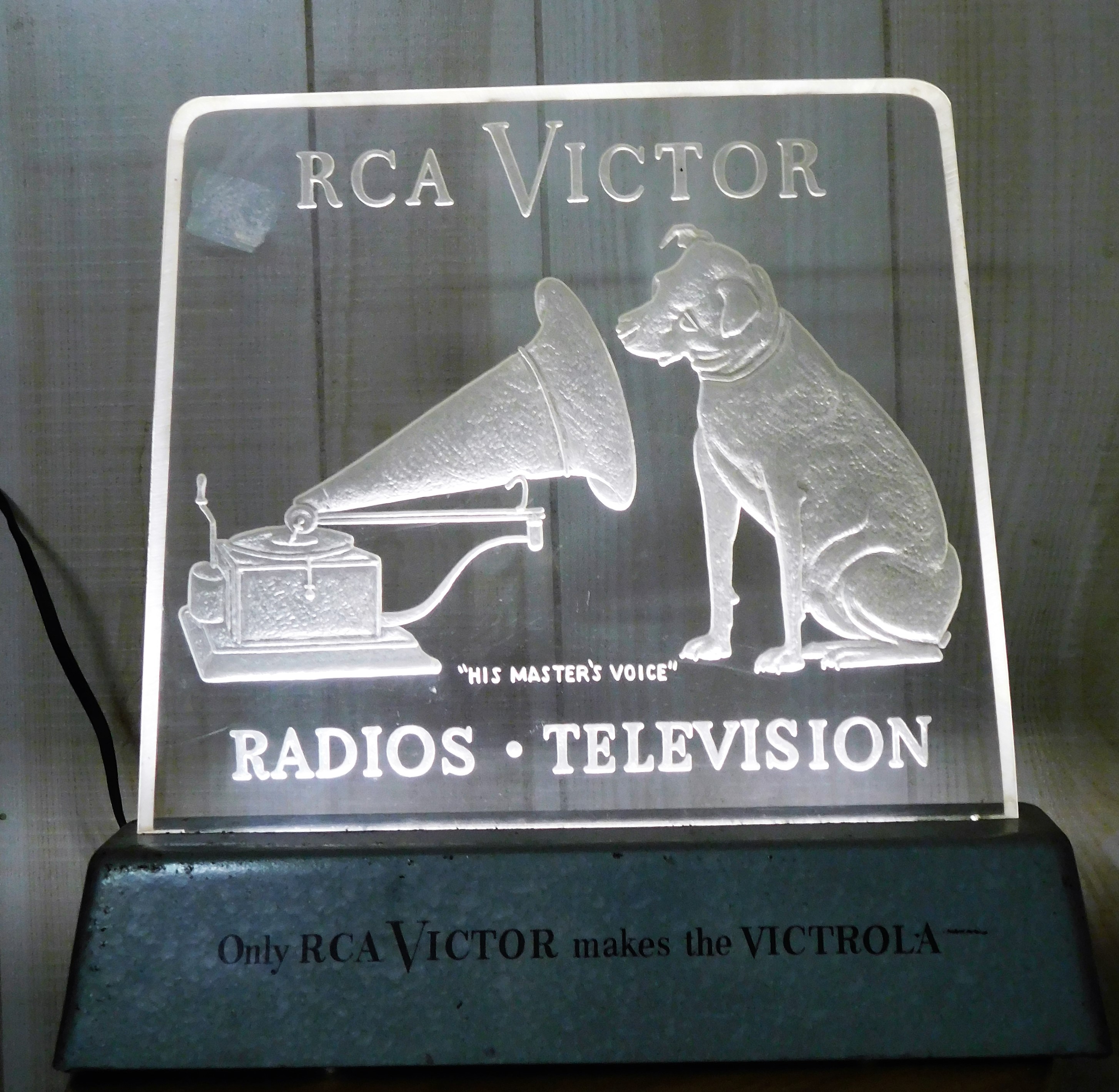 Lot Detail - Rare RCA Victor Store Display 
