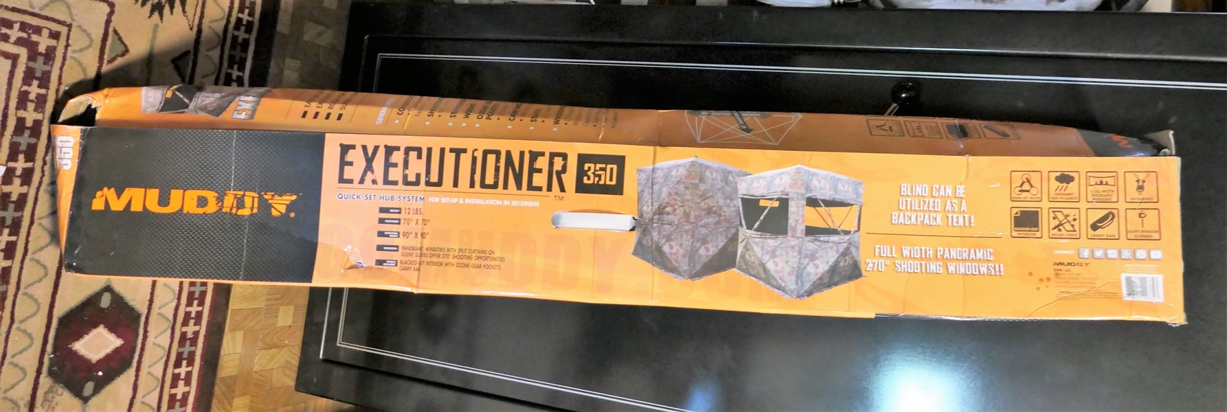 Muddy "Executioner 350" Hunting Blind in Original Box - 80" Center Height 90" Shooting Width