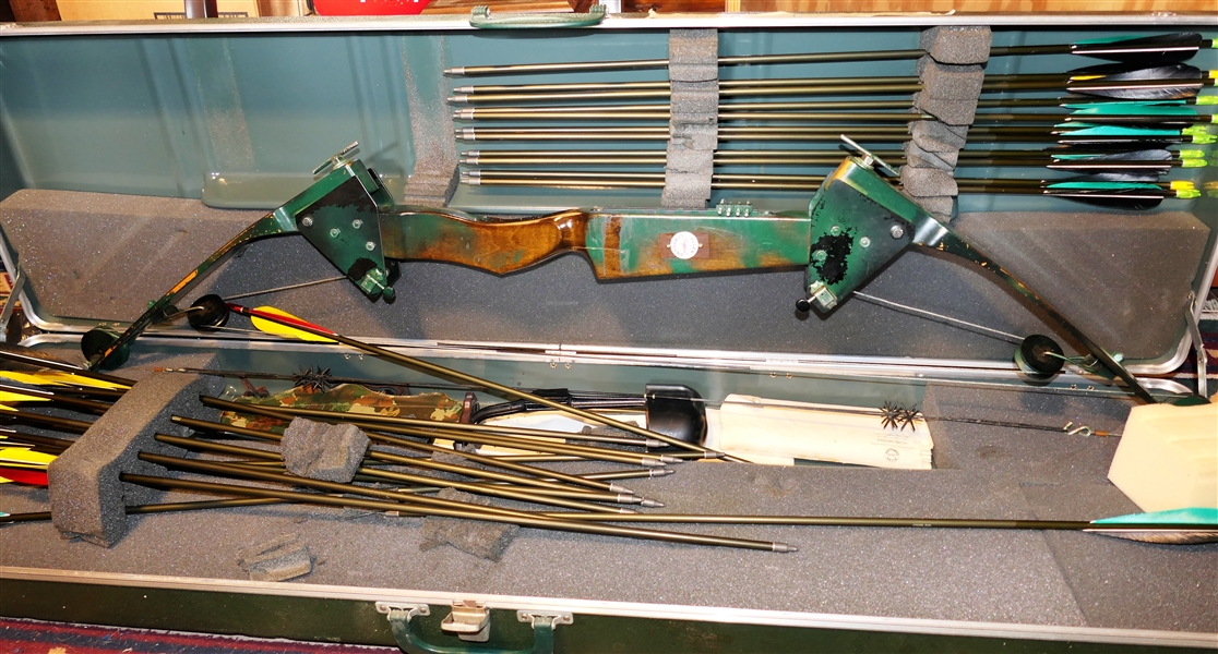 Allen Compound Bow in Hard Case with Some Arrows and Accessories - Case Labeled Left Handed