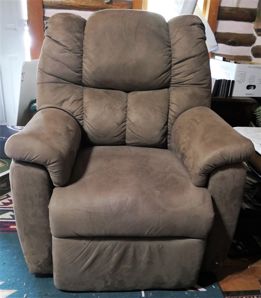 Schewls Home Tan Microfiber Lift Chair - Purchased March 11, 2022 - with 5 Year Warranty - Very Clean / Like New - 