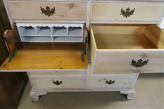 Very Nice Drexel Furniture Bleached Pine Chest - 8 Drawers - Second Left Drawer Has Divided Interior with Drop Down Writing Surface - Solid Ends, Bracket Feet - Chest Measures 45 Tall 46 by 21 1/2