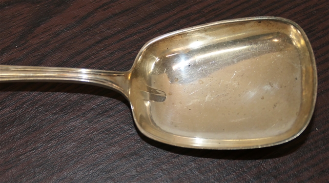 Towle Sterling Silver Mary Chilton 1912 9 Serving Spoon - Weighs 89.2 Grams