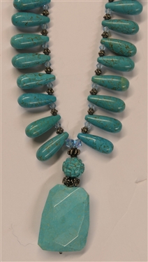 Turquoise Beaded Necklace with Turquoise Teardrop Beads with Faceted Turquoise Pendant - Necklace Measures 17