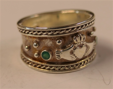 Sterling Silver Green Agate Claddagh  Ring Made in Ireland - New in Original Green Presentation Box - Ring Size 6 1/2
