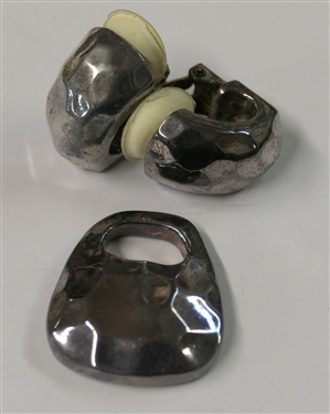 Pair of Simon Sebbag Sterling Silver Hammered Clip on Earrings and Sterling Silver Enhancer - Earrings Marked SSB 925 - Measure 3/4