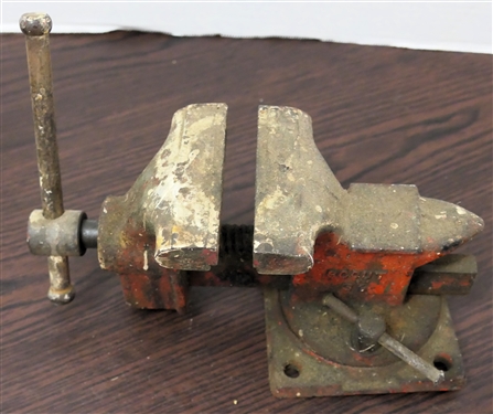 Scout 3 1/2 Bench Top Anvil Vise 