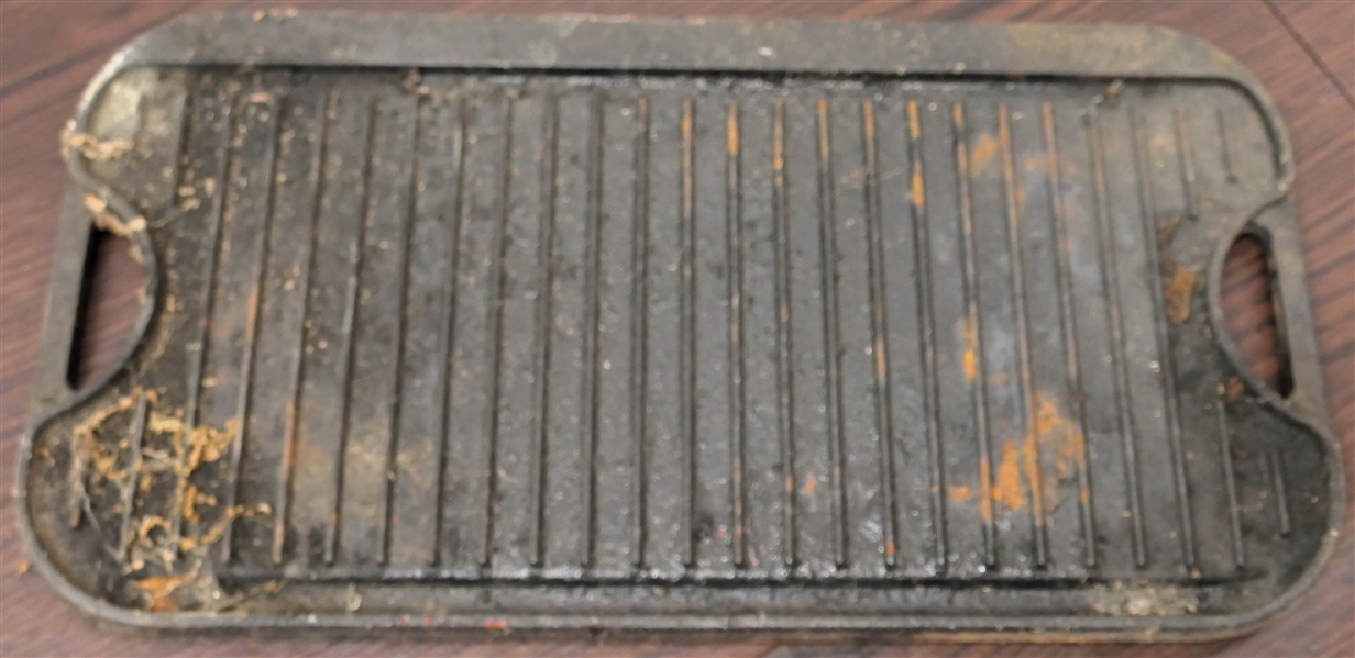Lodge Cast Iron Grill Pan / Griddle - Double Sided 