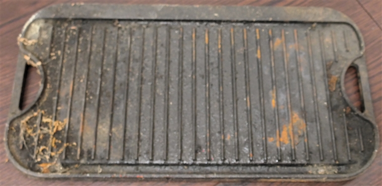 Lodge Cast Iron Grill Pan / Griddle - Double Sided 