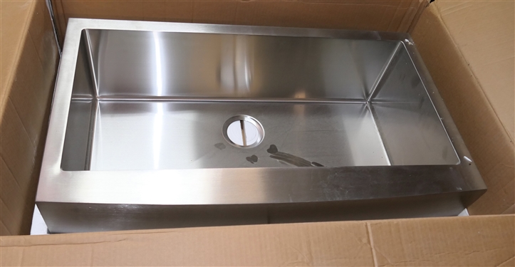 Soleil Collection Apron Front Stainless Steel Sink - Brand New in Original Box - Measures 36 by 20 3/4