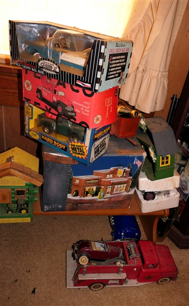 Die Cast Cars and Toys - Cast Iron Toys 