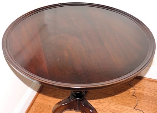 Nice Mahogany Tilt Top Tea Table - Queen Anne Style Padded Feet -Turned Pedestal - Table Measures 29 Tall 28 Across
