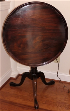 Nice Mahogany Tilt Top Tea Table - Queen Anne Style Padded Feet -Turned Pedestal - Table Measures 29 Tall 28 Across
