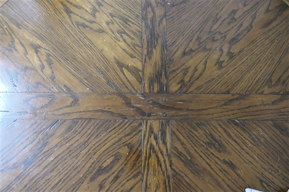 Round Oak Breakfast Table with Stretcher Base - Reeded Column Legs - Table Measures 29 tall 43 Across 