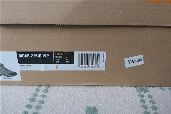 New Merrell Moab 2 Mid WP Women's Hiking Boots - Size 6.5 - Granite Color - In Original Box with Pair of New Smart Wool Hiking Socks - Purchased in 2022 