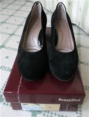 Beautifeel Black Suede Pumps - Brand New $330 Original Retail - New in Original Box 