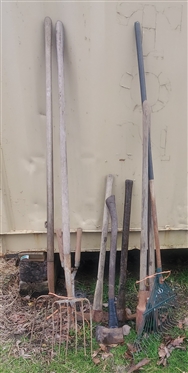 Yard Tools Pitch Forks - Hole Diggers- Axe - Maddox