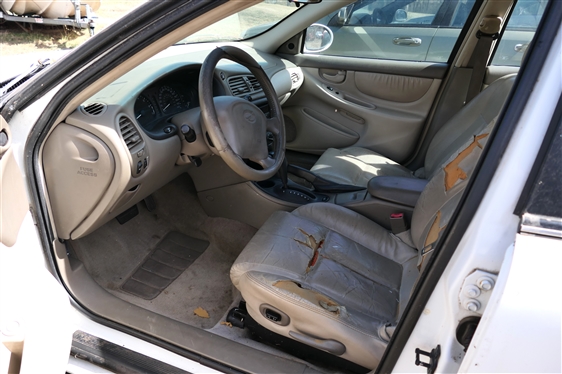 2001 Oldsmobile Alero - 4 Door Sedan