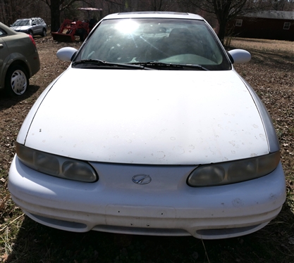 2001 Oldsmobile Alero - 4 Door Sedan
