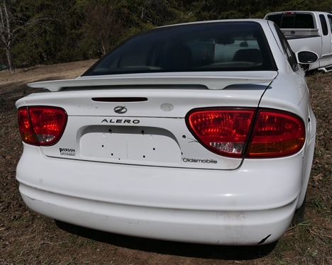 2001 Oldsmobile Alero - 4 Door Sedan