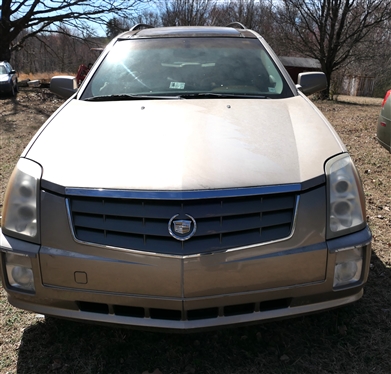 2004 Cadillac SRX SUV 