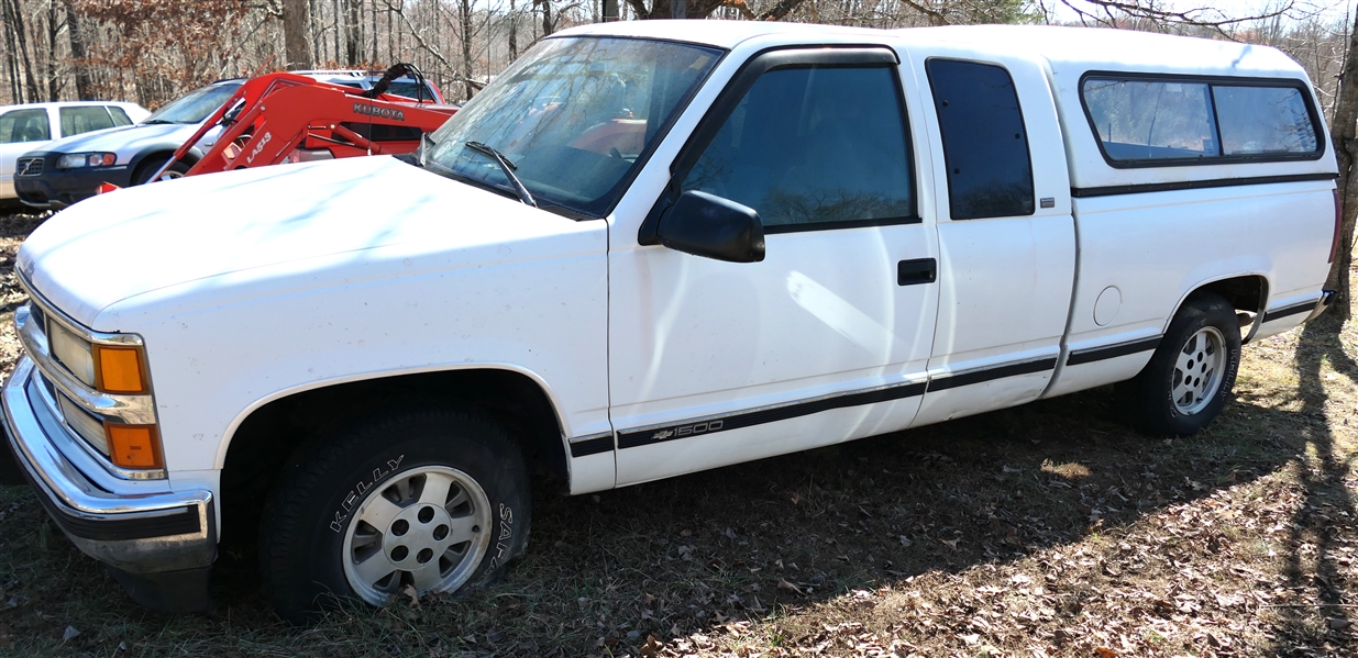 1995 Chevrolet Silverado 1500 Extended Cab Truck with Camper Shell -  99,356 Miles