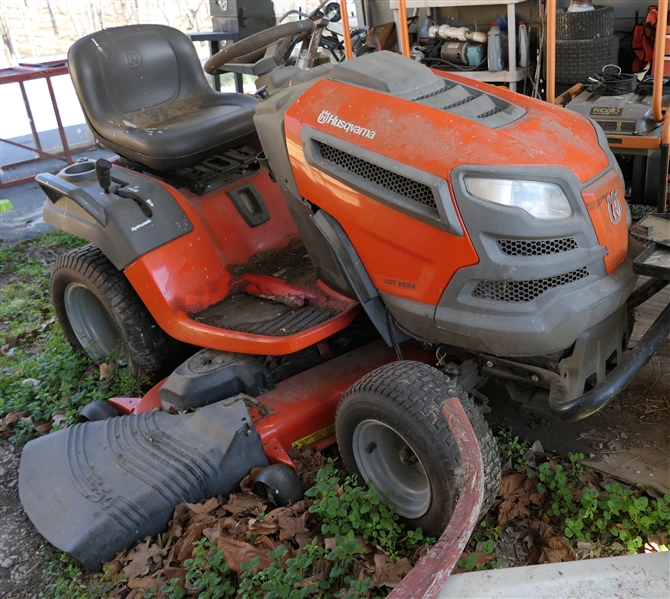 Husqvarna LGT 2654 Riding Mower with 54" Deck 