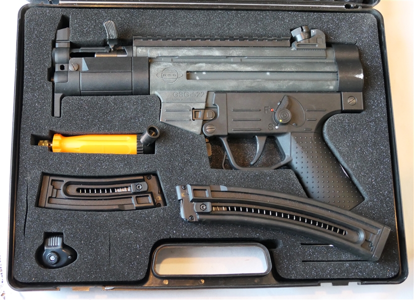German Sporting Gun Model 522PK .22 Pistol w/ 2 clips 