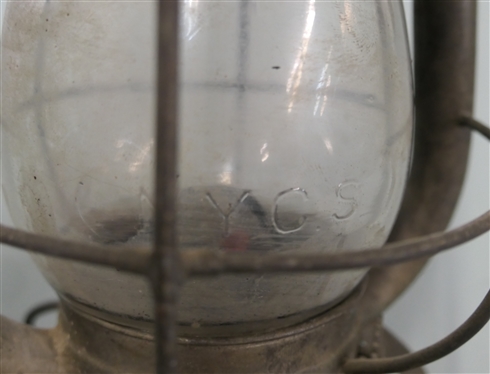 Dietz Vesta Boston &Maine Railroad Lantern - NYCS (New York Central System) Embossed Clear Dietz Globe - With Burner - Lantern Measures 10 Tall 