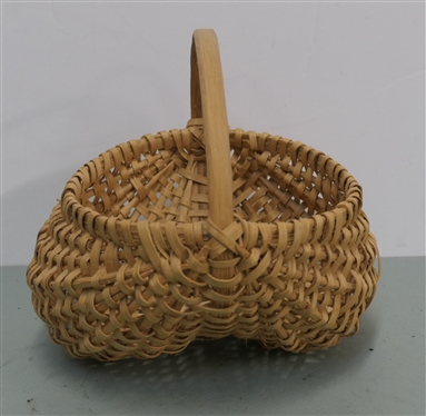 Smaller Oak Splint Egg / Buttocks Basket - Basket is 4 1/2 Tall 8 by 9 - Not Including Handle