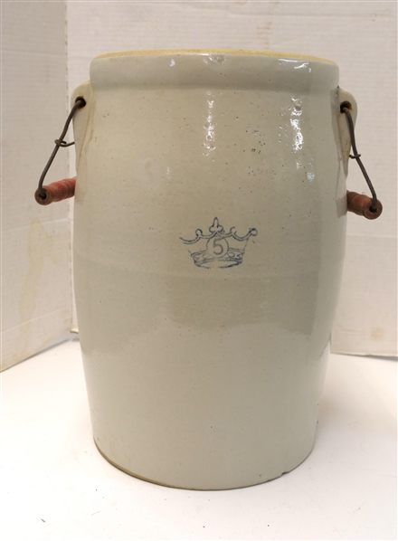 5 Gallon Stone Churn - Blue Crown with 5 - 2 Wood Bail Handles 