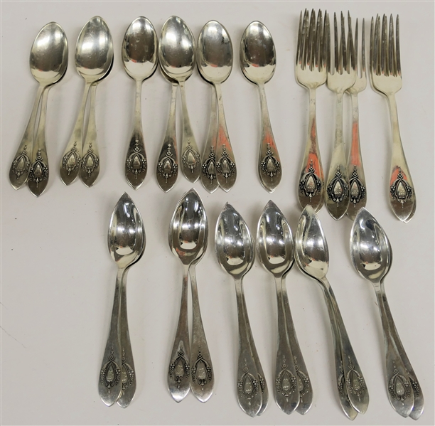 30 Pieces of Lunt  "Mount Vernon" Sterling Silver Flatware - 12 Teaspoons, 6 Dinner Forks, 12 Grapefruit Spoons - Monogrammed "M" - 779.2 Grams (25.05 troy ounces) Total Weight  