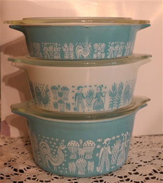 3 Pyrex Butterprint Casserole Dishes with Lids - 1 Pint Turquoise, 1 1/2 Pint White, and 1 Quart Turquoise 