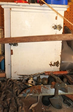 Misc Hardware / Tools / Cabinet