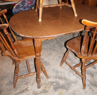 Maple Dining Table and Windsor Chairs 