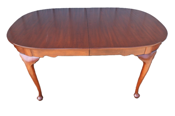 Henkel Harris Virginia Galleries Wild Black Cherry Queen Anne Style Dining Table with 3 Leaves - With Protective Table Pad - 29 tall 64 By 43 Without Leaves - Leaves Are 12 