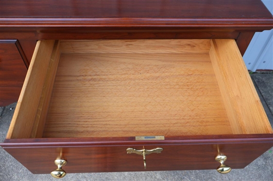 Henkel Harris Jamestown Colony Collection  Wild Black Cherry Sideboard - 3 Dovetailed Drawers - Center Lined with Silver Cloth - Right Drawer with Lift Out Oak Tray  - Paneled Ends - Scalloped...
