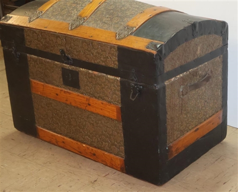 Round Top Trunk with Oak Bands - 1 Leather Strap Handle - Missing Tray 