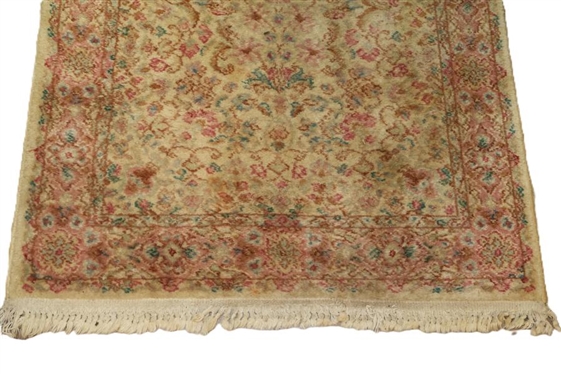 Karastan Ivory Kirman Runner Rug - 9'1 by 2'10 1/2 