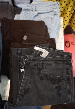 11 Chicos Pants - Jeans, Trousers, Embellished Denim, Corduroy  - Sizes 00, 0 and 0.5