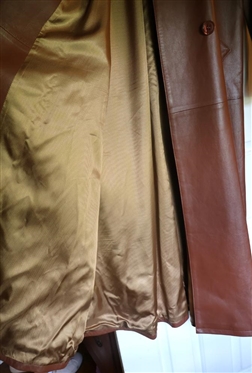 Beautiful Remy Leather Cognac Trench Coat - Soft Leather - Made in USA - Size Small 