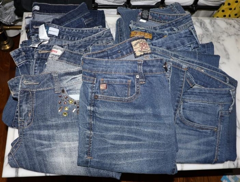 7 Pairs of Jeans - White  House Black Market, Dear John, Kut From the Kloth, - Sizes 0 - 8