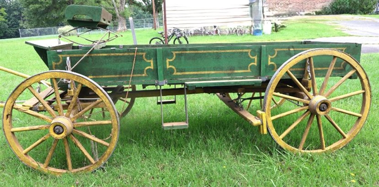 Exceptionally Nice Horse Drawn Buck Wagon Buckboard' One Horse Wagon - Wood Spoke Wheels - Painted Green and Yellow - Working Brakes, Spring Buggy Seat - Shed Kept - 9ft 8 Long