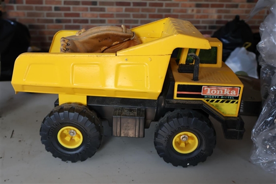Tonka Mighty Diesel Pressed Steel Dump Truck and Lousiville Slugger Team Mate Child's Baseball Glove 