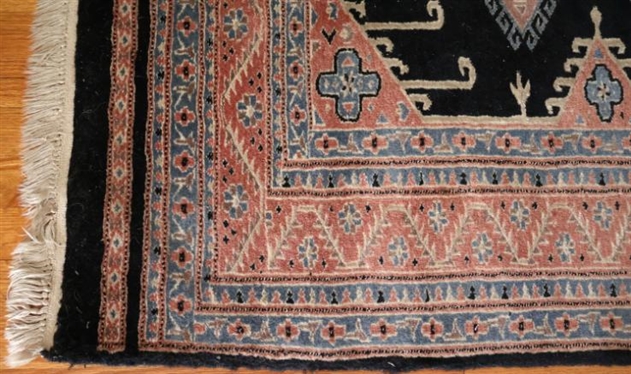 Hand Knotted Oriental  / Persian Wool Rug - Beautiful Design - Navy, Light Blue, Mauve and Cream - 61 by 38 
