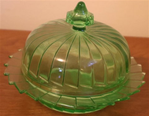 Jennette Green Depression Uranium Glass Sierra Pinwheel Round Butter Dish 