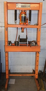 Saturday October 10th 9:00am - LIVE ONSITE Auction - Edwards Brothers Race Shop - Middleburg, NC - Pictures and Listing Represent a Small Portion of Items Being Sold - Absentee Bids Accepted 
