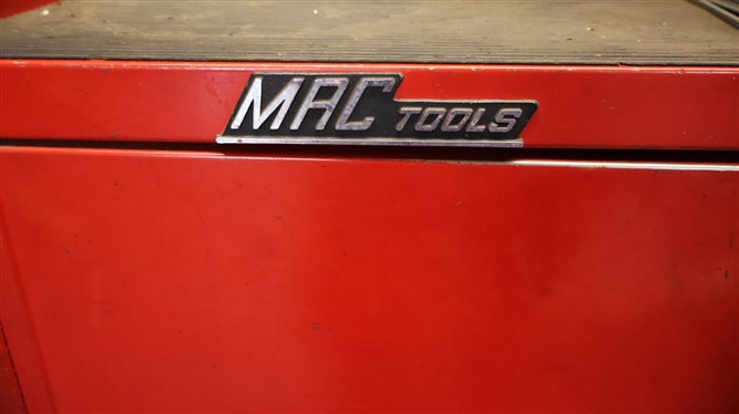 Saturday October 10th 9:00am - LIVE ONSITE Auction - Edwards Brothers Race Shop - Middleburg, NC - Pictures and Listing Represent a Small Portion of Items Being Sold - Absentee Bids Accepted 