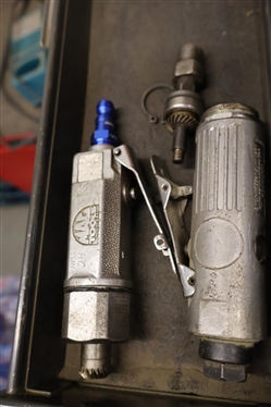 Saturday October 10th 9:00am - LIVE ONSITE Auction - Edwards Brothers Race Shop - Middleburg, NC - Pictures and Listing Represent a Small Portion of Items Being Sold - Absentee Bids Accepted 