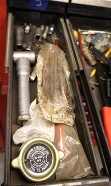 Saturday October 10th 9:00am - LIVE ONSITE Auction - Edwards Brothers Race Shop - Middleburg, NC - Pictures and Listing Represent a Small Portion of Items Being Sold - Absentee Bids Accepted 