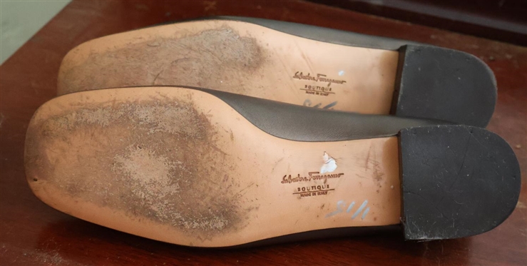 Salvatore Ferragamo Boutique - Made in Italy - Brown Metallic Block Heel Loafers - Size 8 1/2 B